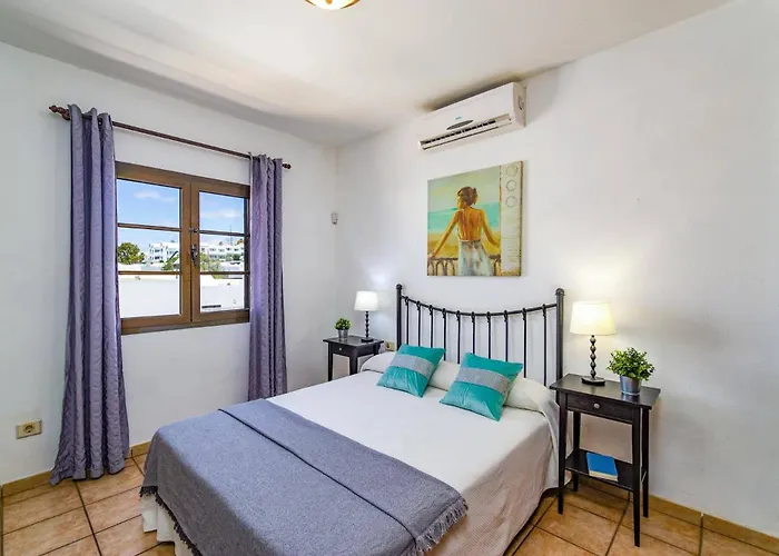 Elena Sol By 蒂亚斯